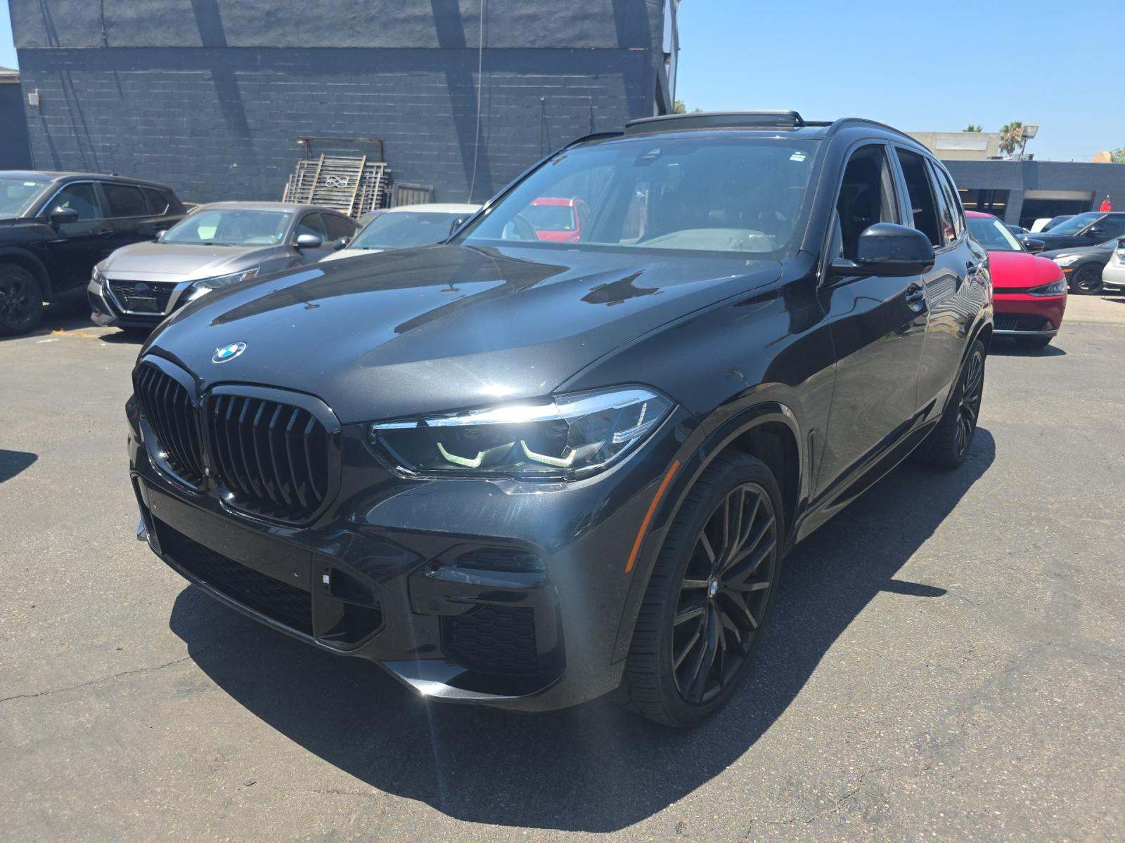 2022 BMW X5 — photo 2