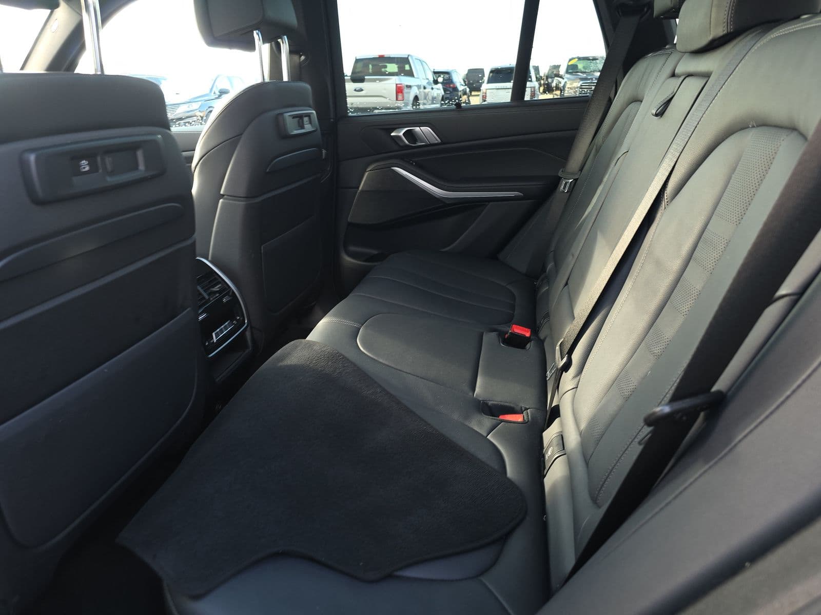2022 BMW X5 — photo 4