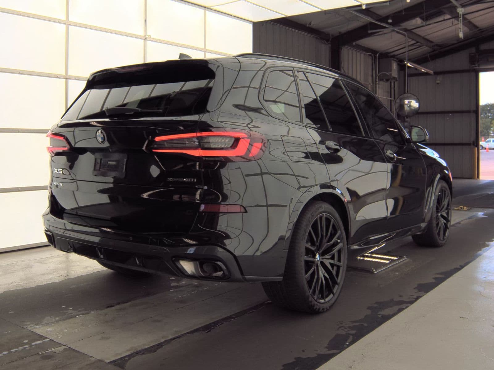 2022 BMW X5 — photo 4
