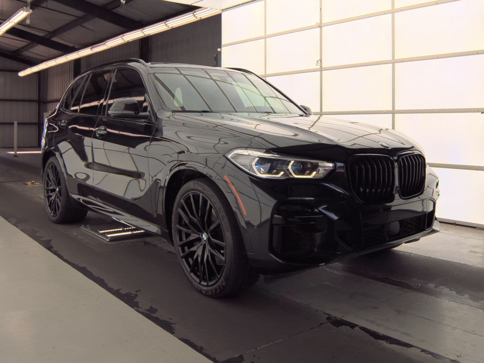 2022 BMW X5 — photo 1
